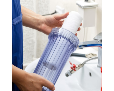 Чи потрібно замочувати фільтр для води перед використанням?