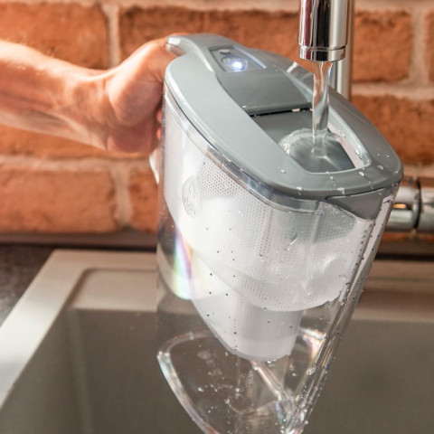 Фильтр-кувшин DAFI Mila LED Белый Unimax 3,0/1,5 л. серый