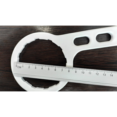 Ключ для корпуса мембран 50-100 GL