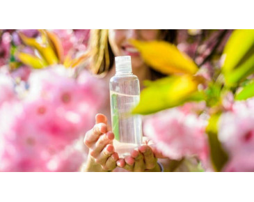 Мицеллярная вода: Современное средство для очищения кожи