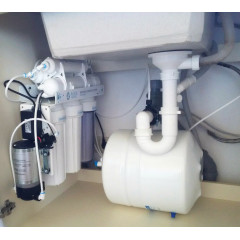 Фільтр з зворотним осмосом AquaMarine RO-5P (насосом)