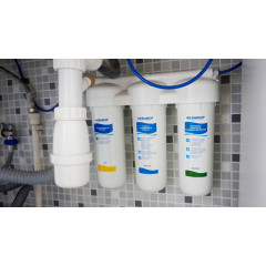 Проточний фільтр Аквафор Тріо Норма